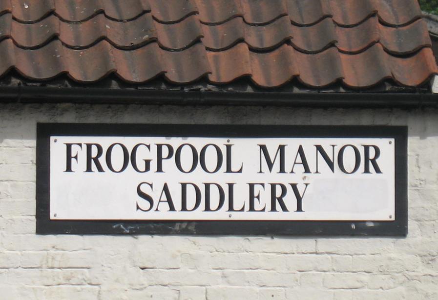 Frogpool sign