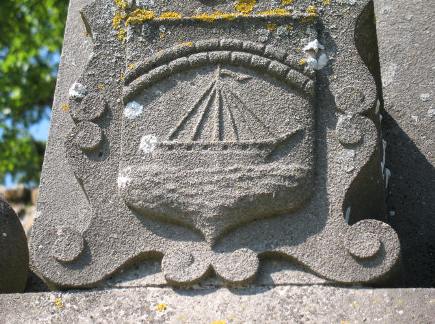 Monument in Tonbridge Castle grounds