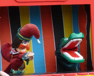 Mr Punch with Crocodile, Pratts Bottom May Fayre