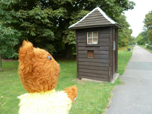Greenwich Park - warden's hut