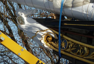 Greenwich - Cutty Sark restoration - figurehead