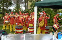Petts Wood May Fayre - Drummer troupe