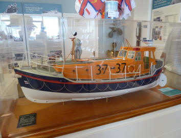 Model of Lifeboat