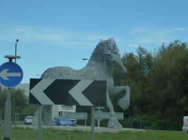 Horse sculpture Erith roundabout