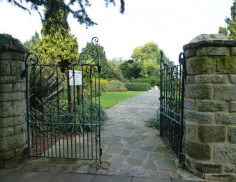 Danson Park Old English Garden