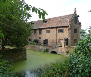 Well Hall Pleasaunce Tudor Barn