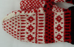Red and white mittens