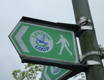 London Loop direction sign