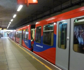 Docklands Light Railway