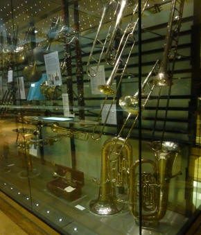 Musical instruments room