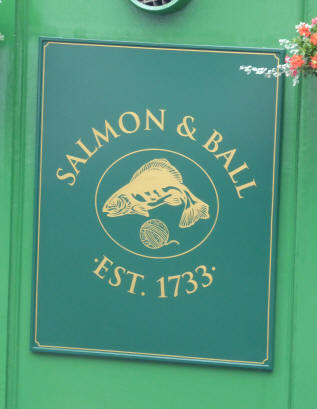 Salmon & Ball pub sign, Bethnal Green