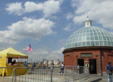 Greenwich foot tunnel south entrance