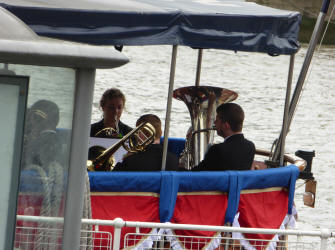 Orchestra on the ship Havengore