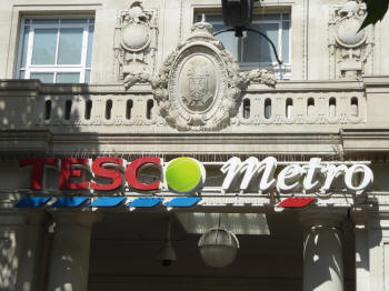 Tesco tennis ball display