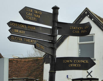 Chesham signpost