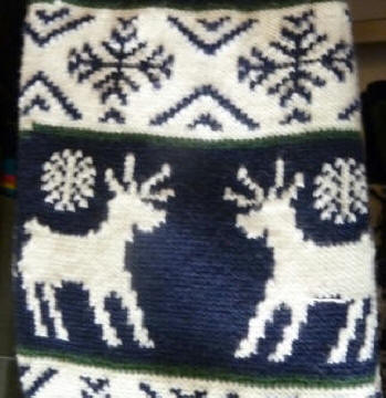 Reindeer 2 knitting